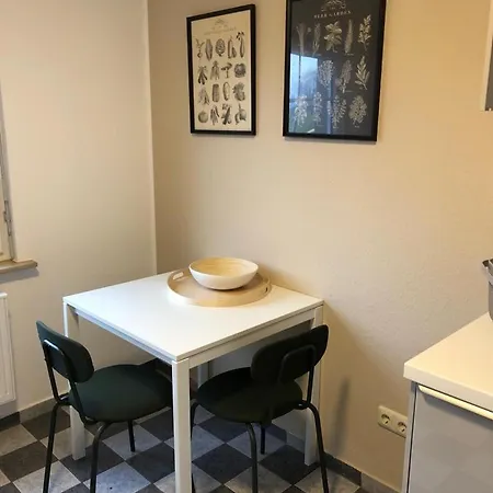 Am Steinsbach شقة